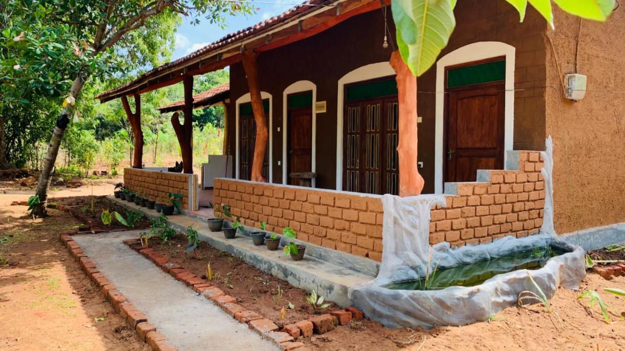 Sigiriya Chena Villa Exteriör bild