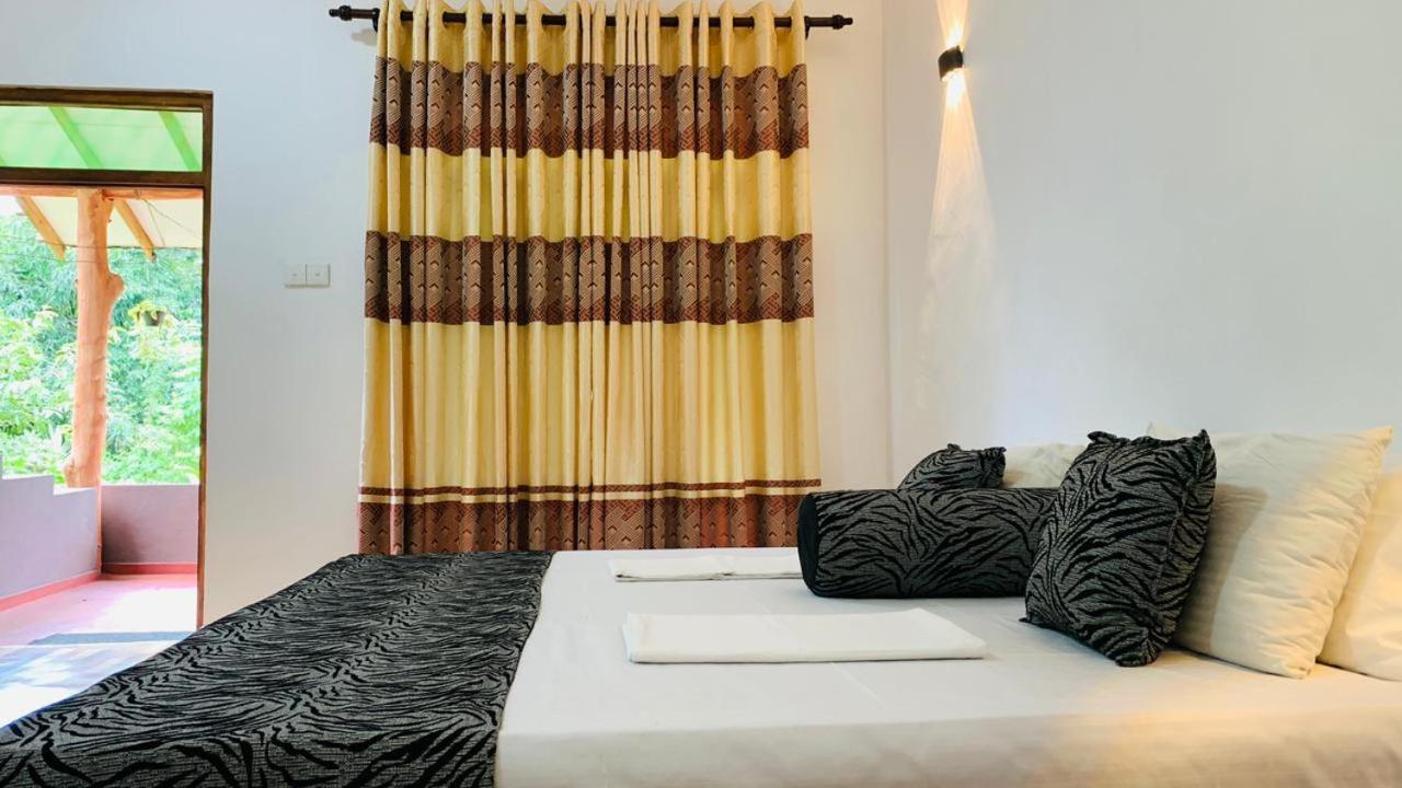 Sigiriya Chena Villa Exteriör bild
